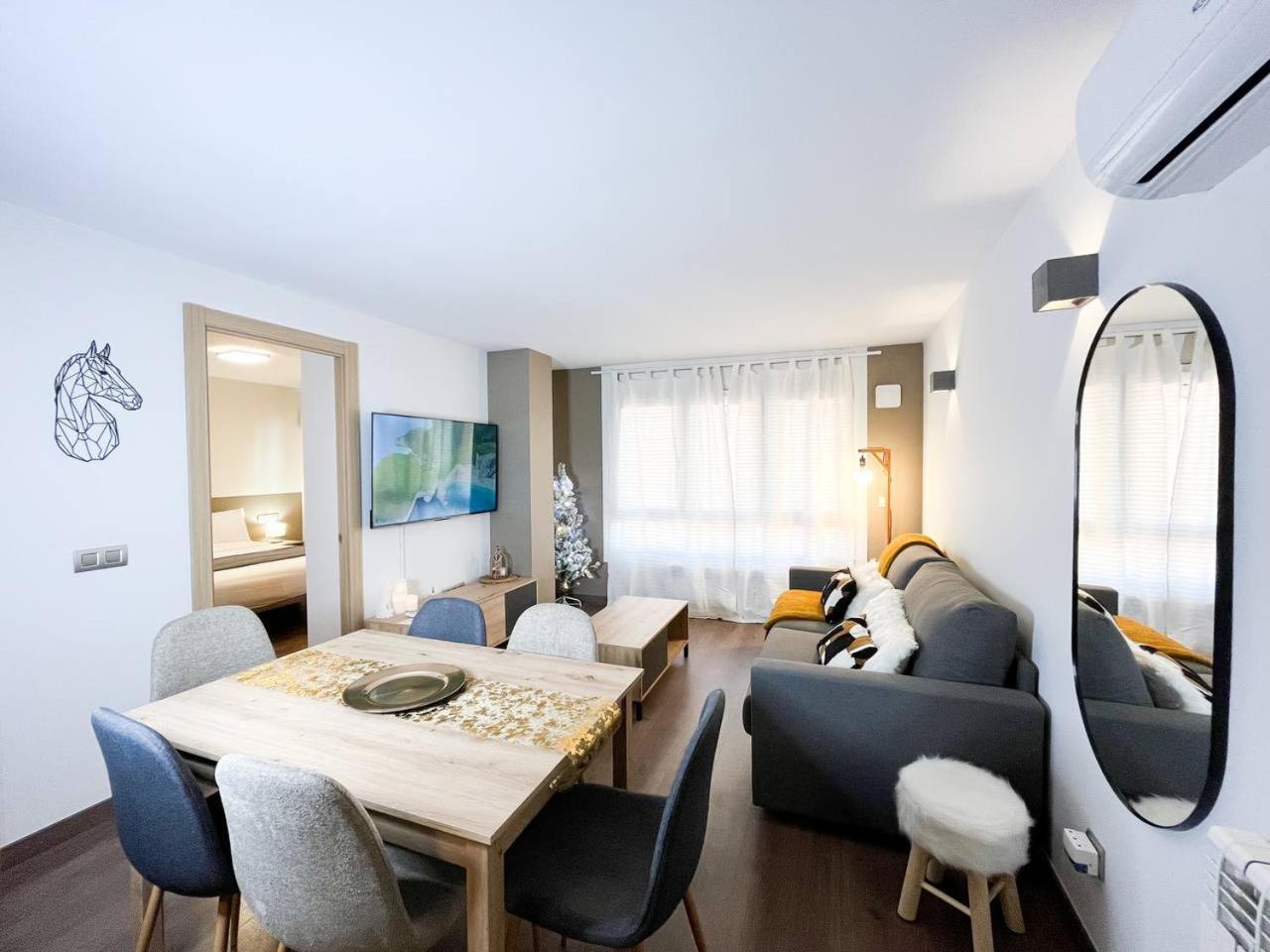 En Pleno Centro Moderno&practico, 1 Plaza Parking - L By Bonesvacances Apartament *