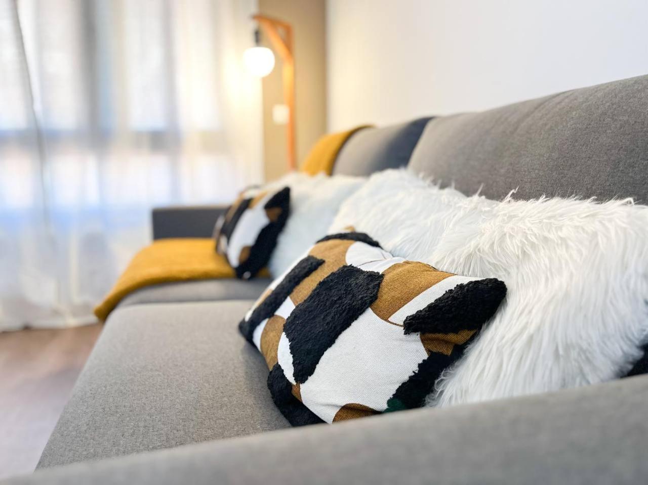 En Pleno Centro Moderno&practico, 1 Plaza Parking - L By Bonesvacances Apartament Andorra la Vella