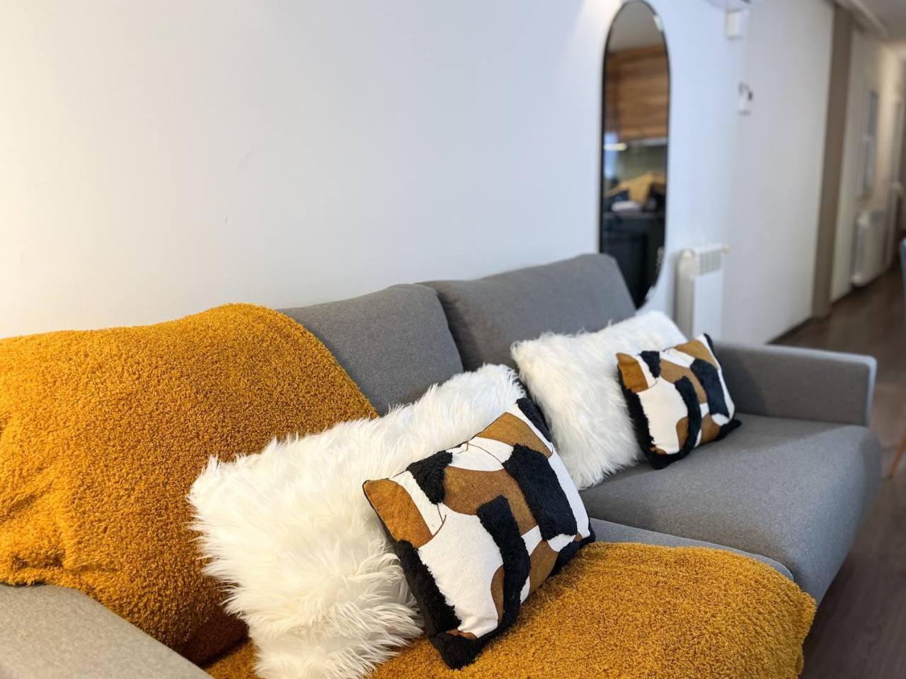 En Pleno Centro Moderno&practico, 1 Plaza Parking - L By Bonesvacances Andorra la Vella