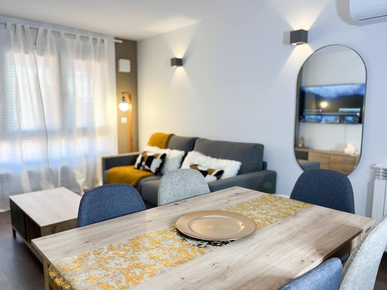 En Pleno Centro Moderno&practico, 1 Plaza Parking - L By Bonesvacances * Andorra la Vella
