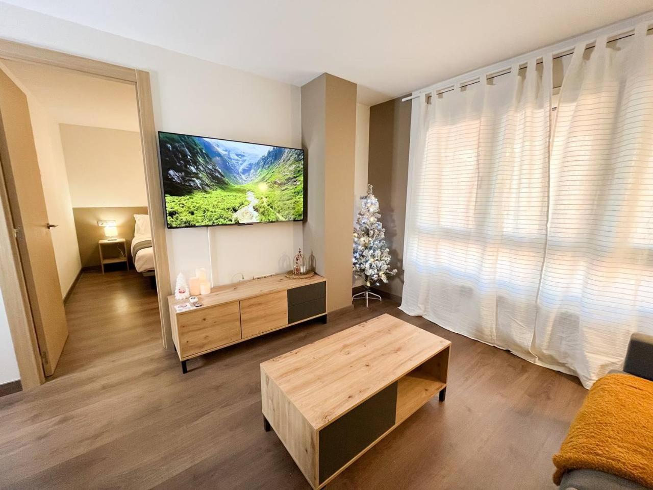 Apartament En Pleno Centro Moderno&practico, 1 Plaza Parking - L By Bonesvacances *