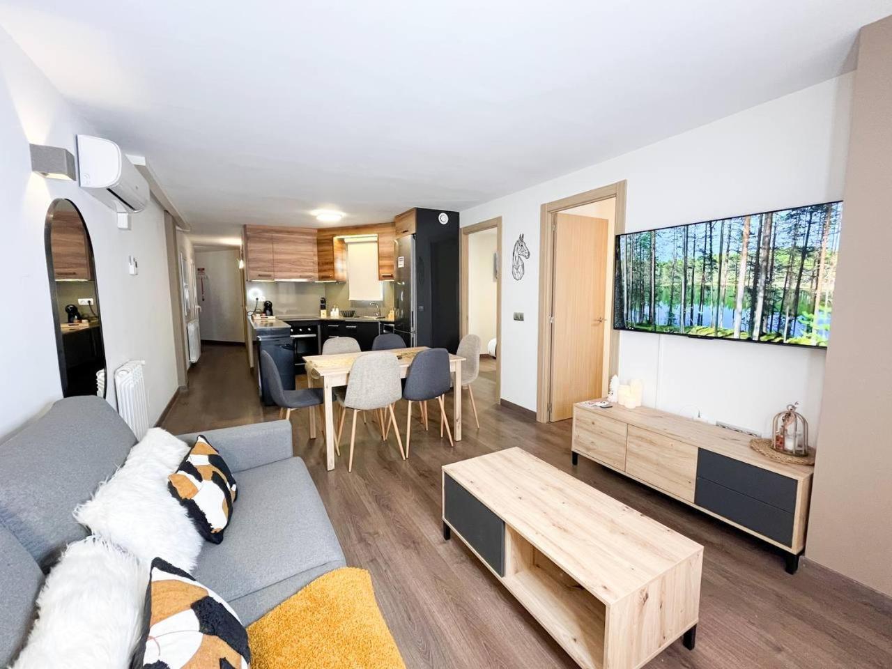 Apartament En Pleno Centro Moderno&practico, 1 Plaza Parking - L By Bonesvacances *