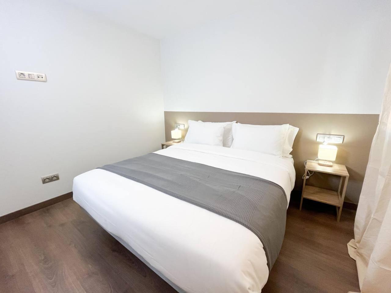 Apartament En Pleno Centro Moderno&practico, 1 Plaza Parking - L By Bonesvacances Andorra la Vella