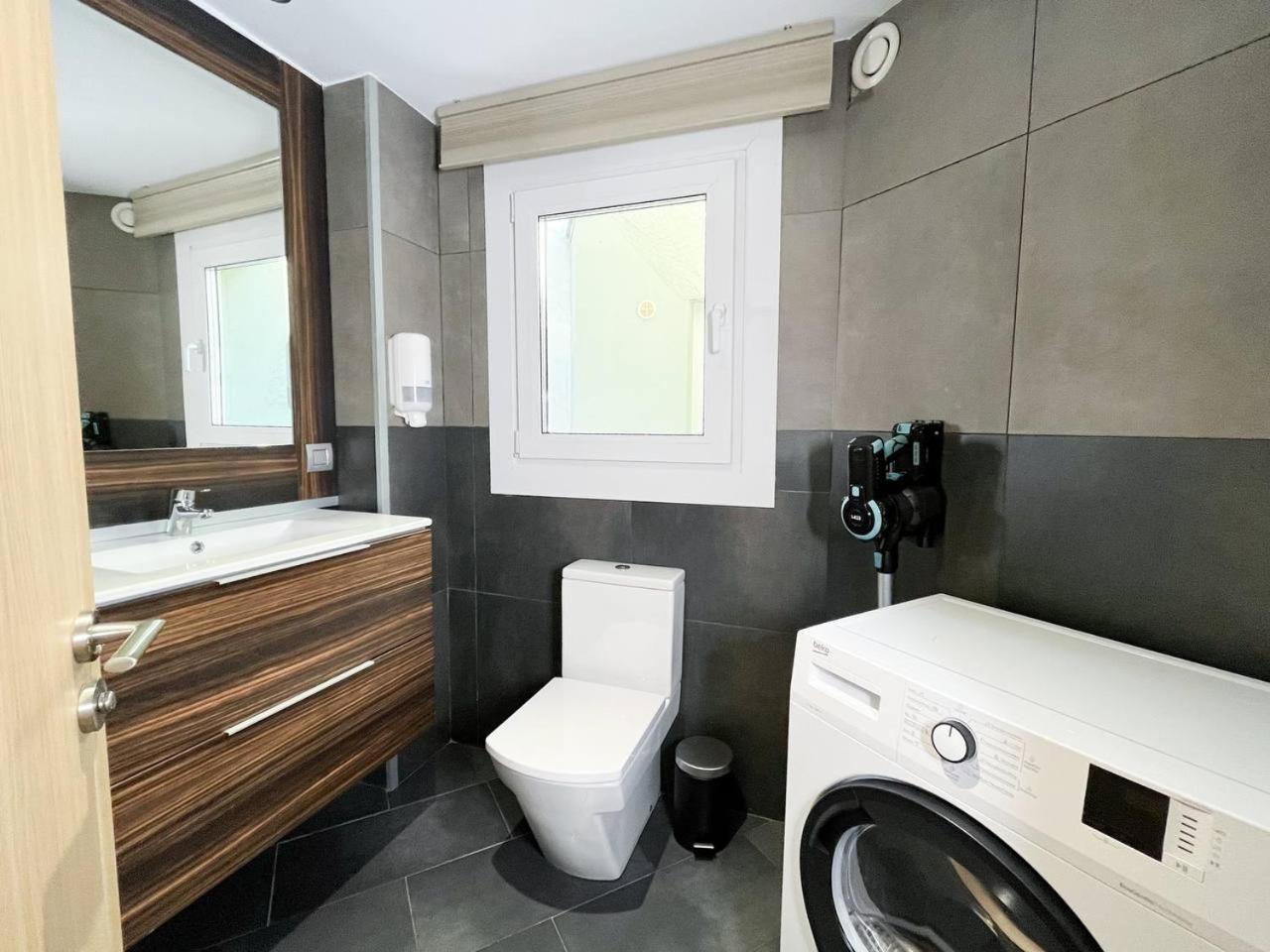 Apartament En Pleno Centro Moderno&practico, 1 Plaza Parking - L By Bonesvacances Andorra la Vella